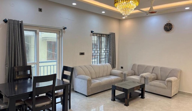 Stylish City Escape Near Manyata Tech Park