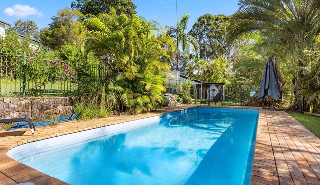 Stylish House Near Bikeway and Lone Pine Koala in Fig Tree Pocket