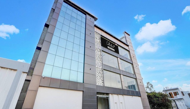 Suite Room Friends Colony Lucknow