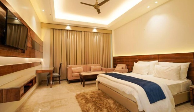 Sukhsaroj Hotel And Resorts