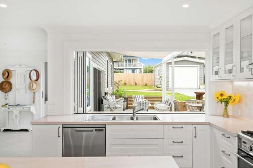 SurfBreak on Seaside in Burrill Lake