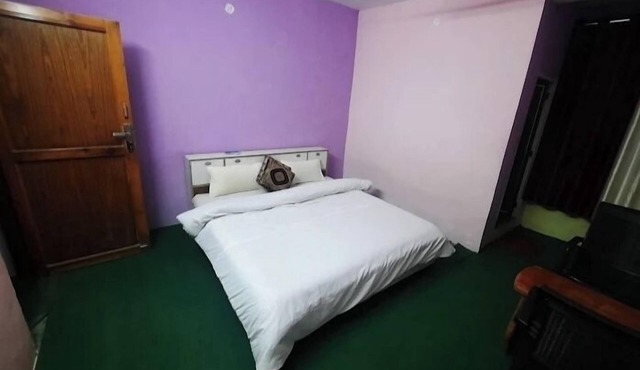 Tarkeshwarm Resort