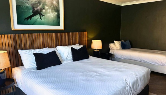 The BLUE Triple/Family Suite