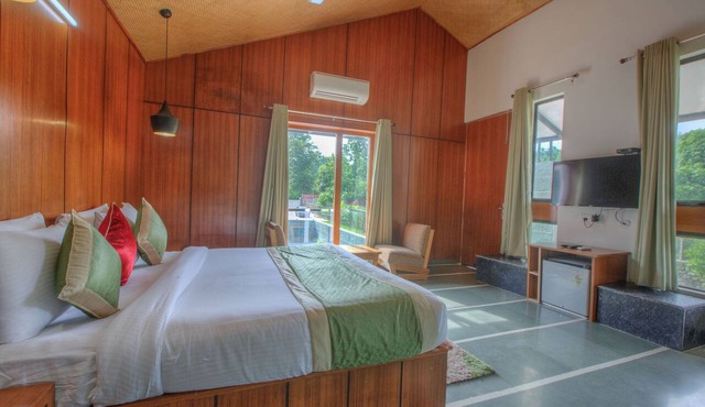 The Cloyster Resort and Spa in Ramnagar