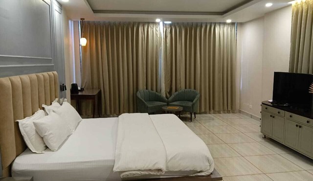The Green Icon Resort