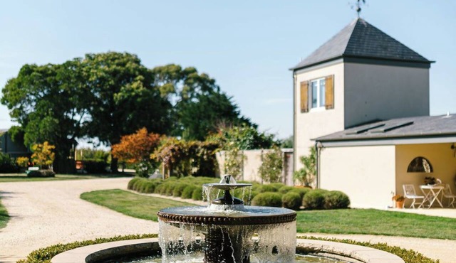 The Homestead at Camp David Farm - Luxury Group Accommodation in Spring Hill
