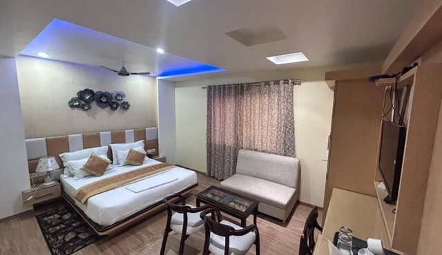 The Imperial Hotel & Restaurant By GRB in Darbhanga