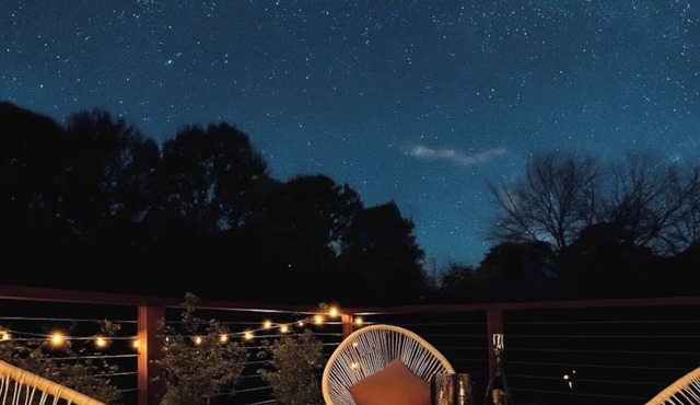 The Observatory | Leafy Hideaway & Stargazing Deck in Emerald