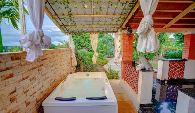 The Orchard CabanaPoolTableTennisJacuzzi1hrHSR in Talai