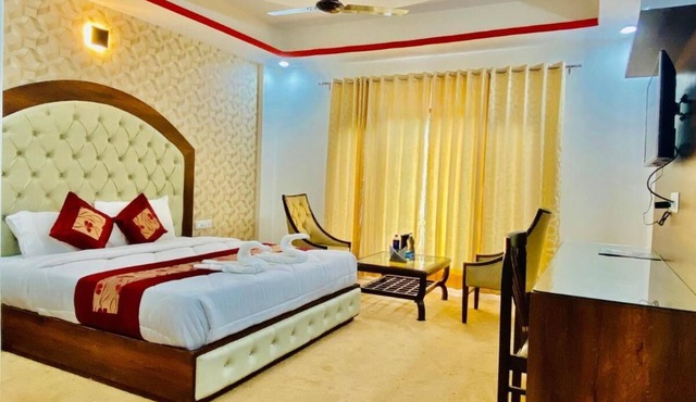 The radiance Premium Hotel- chail kufri