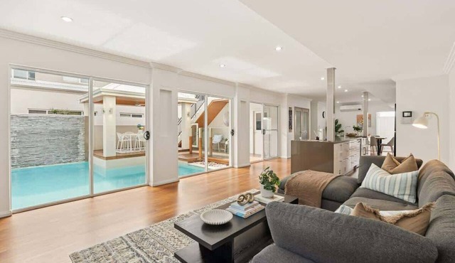 The Rise | Pool, Playroom & Sauna near Hillarys in Hillarys