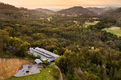 The Riverstone Luxury Eco Home in the Hills in Mudgee