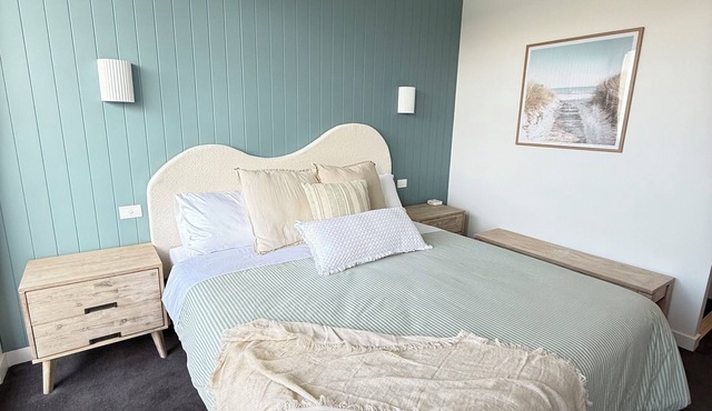 The Sandy Pool House - Coastal retreat, close to everything. in Sandringham