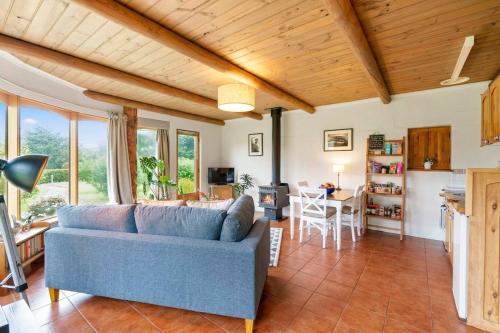 The Studio - A picturesque couples cottage at Herons Rise Vineyard in Kettering