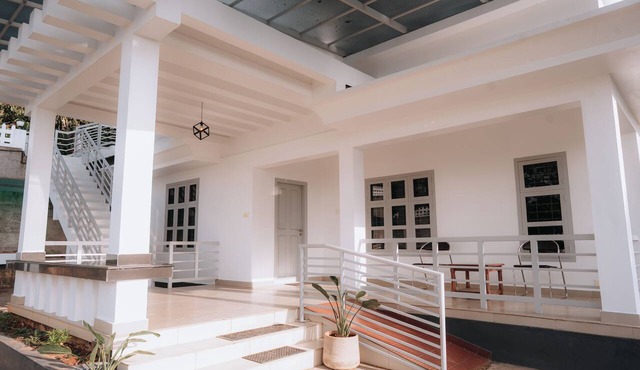 The View - 2 Bedroom Service Villa in Sulthan Bathery