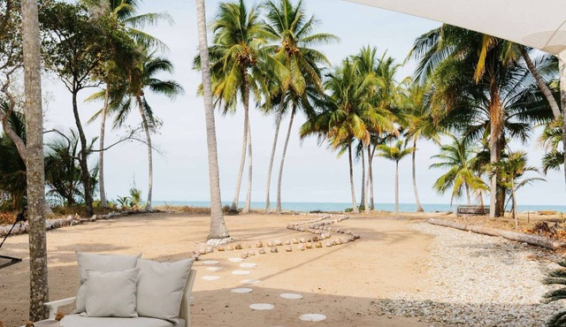 Thirty One Degrees by Contemporary Hotels in Oak Beach