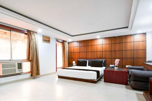Townhouse Dhanbad Centre Point Mall in Dhanbād