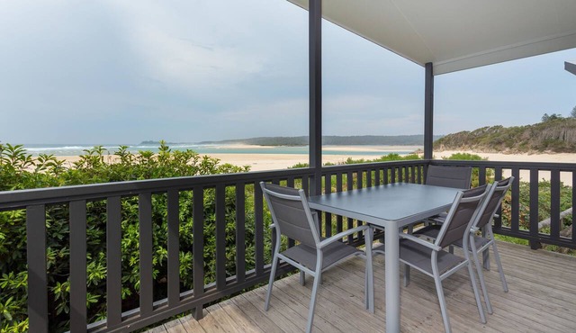 Tuross Beach Cabins & Campsites in Tuross Head
