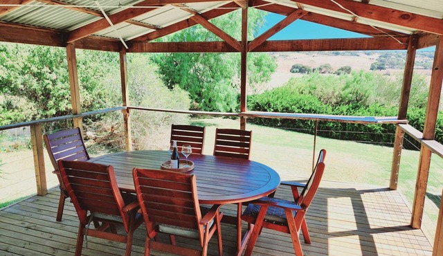 Ultimate entertainer, super cozy, amazing views! in Encounter Bay