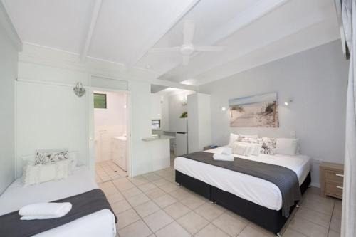 Unit 129 Amaroo Superior Twin Studio Apartment in Nelly Bay