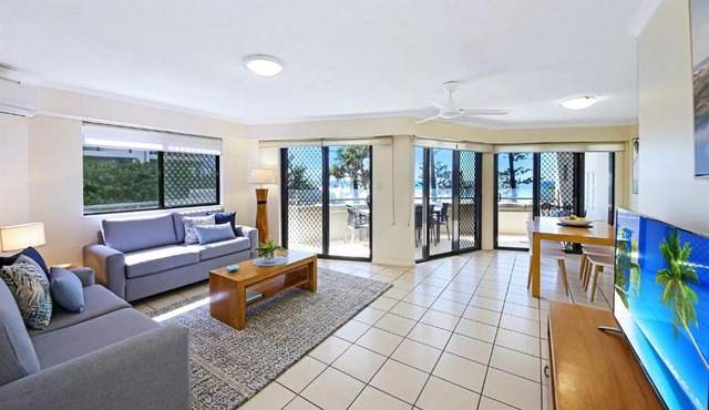 Unit 2 The Rocks in Coolum Beach