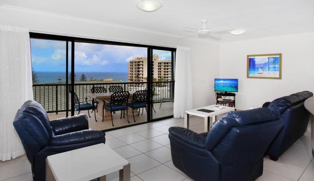 Unit 4 Beaumont Sur Mer in Coolum Beach