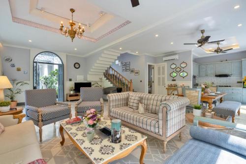 Villa Ziya - 4BR with Private Pool, Perfect for Groups in Saligao