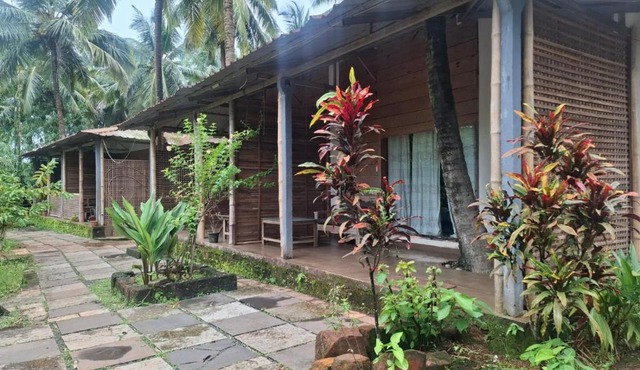 Village Utopia in Canacona