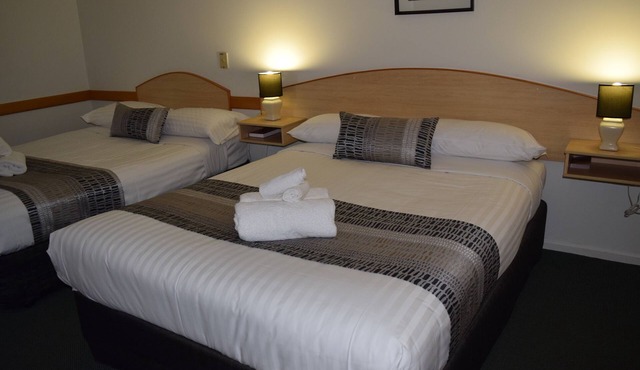 Warwick Vines Motel in Warwick