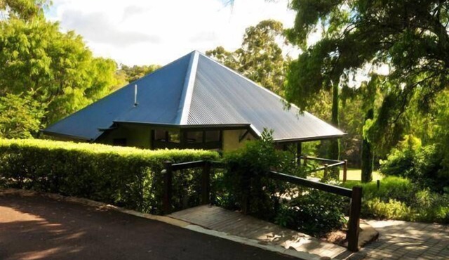 Waterfall Cottages in Margaret River