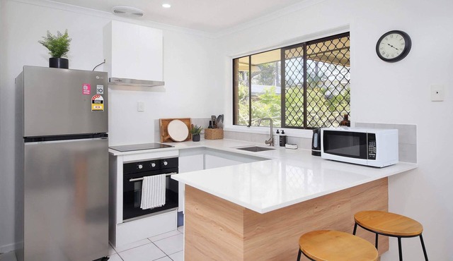 Well decorated & newly renovated entire beautiful home in Brisbane in Hillcrest