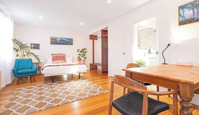 Wellington Cottage Charming Studio near Hobart CBD in North Hobart