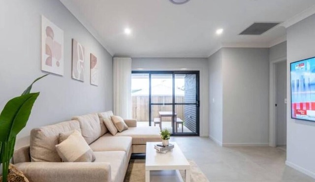 Where Spring Lives — A Quiet Home in the Suburbs in Spring Mountain