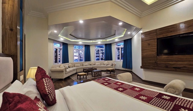 Woodville Palace Shimla Heritage in Shimla