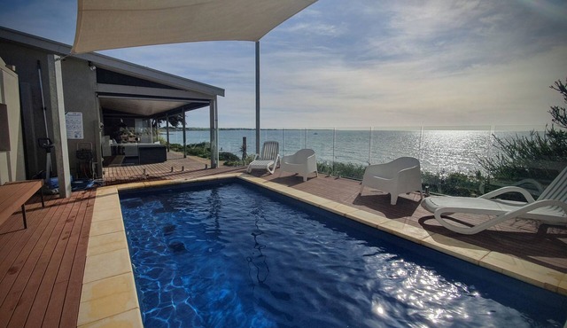 Yorke 272 Indulgence Award Winner- in Point Turton
