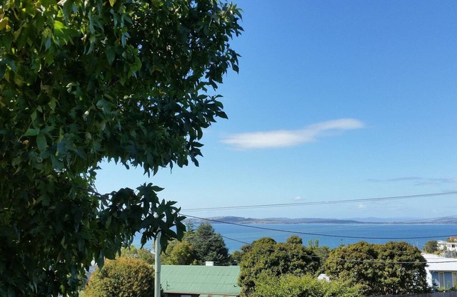 Cedar Cottages Blackmans Bay 