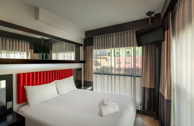 Essence Hotel Carlton in Carlton
