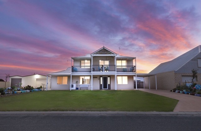 Lancelin By The Dunes - Low Mid Week Rates! in Lancelin