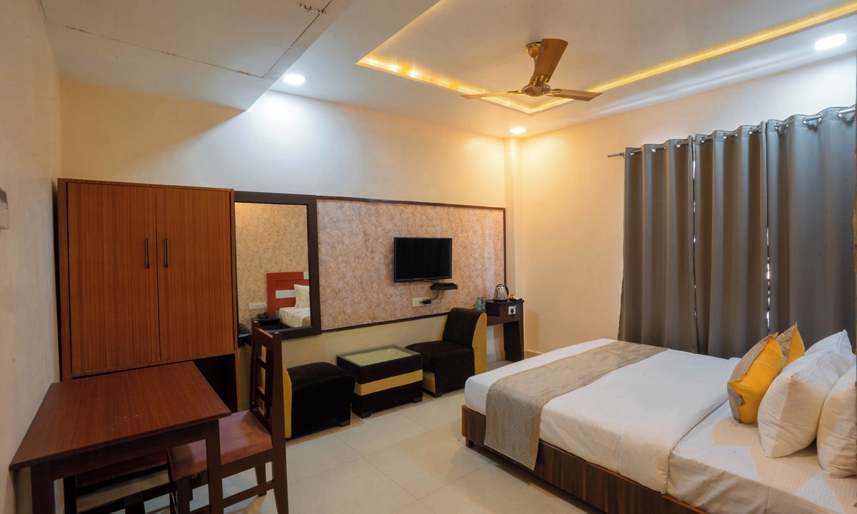 Varanasi Hotel | Hotel Kiaara
