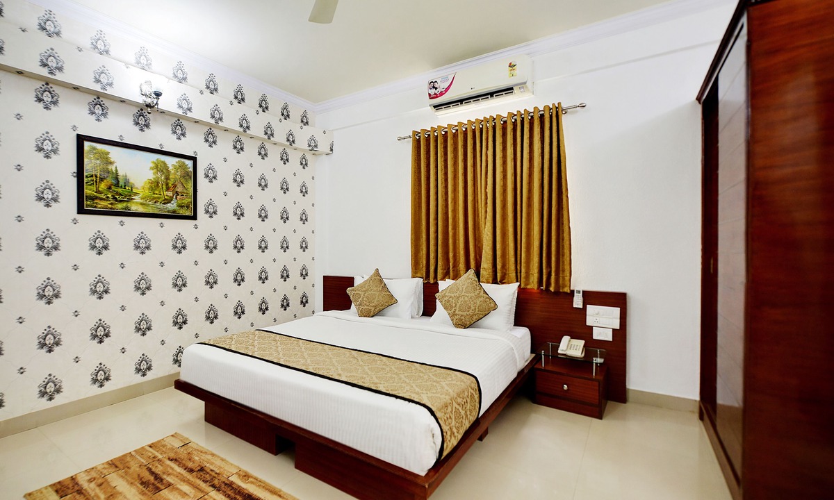 Kadubeesanahalli Hotel | The Liverpool Blue Hotel
