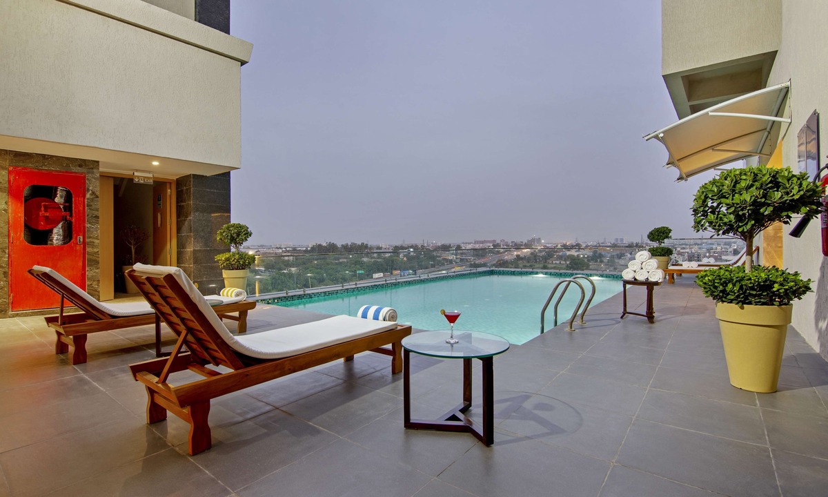 Sonepat Hotel | Sarovar Portico Sonipat