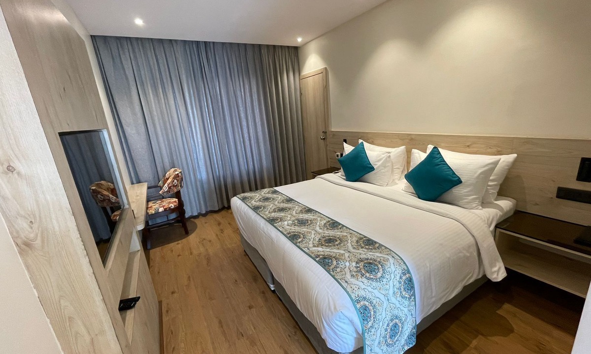 Kalaburagi Hotel | Zest Club