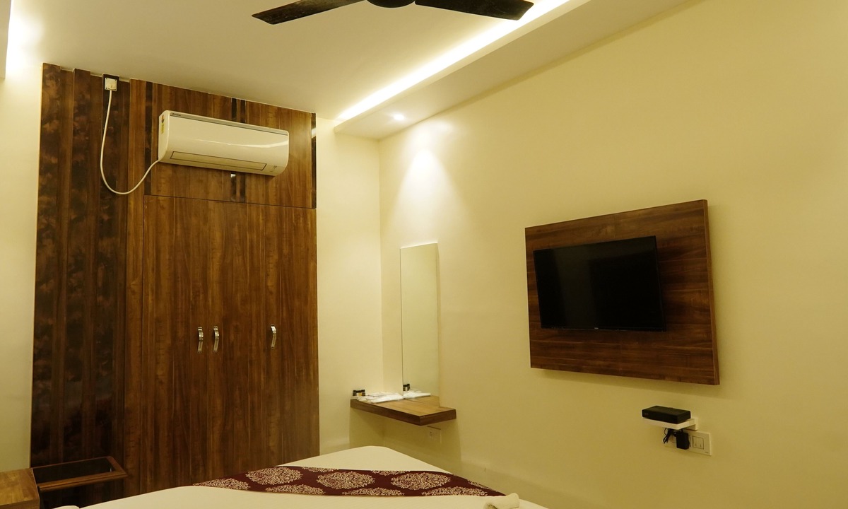 Sahibganj Hotel | Hotel Vineet