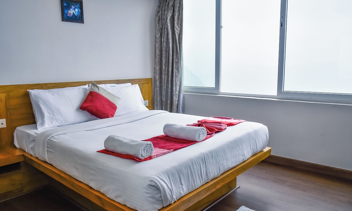 Chinnakanal Hotel | Chill Berg Resort - Bodimettu