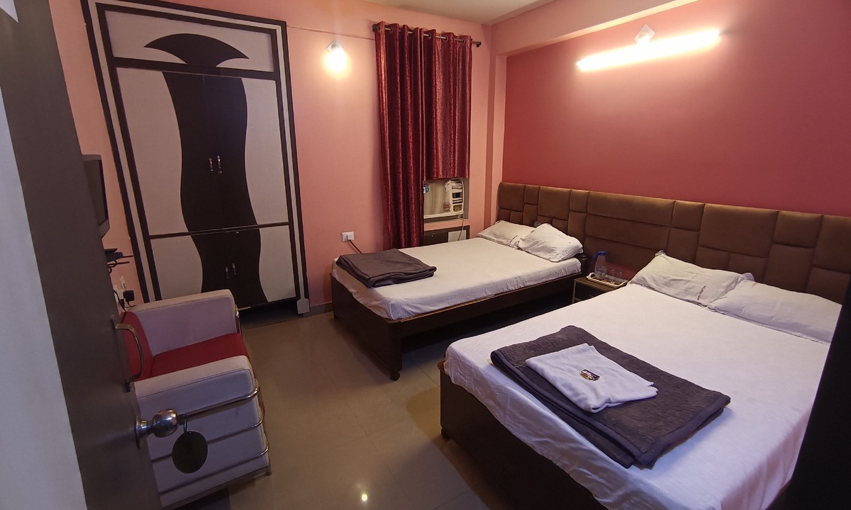 Gaya Hotel | Hotel Viraat Inn