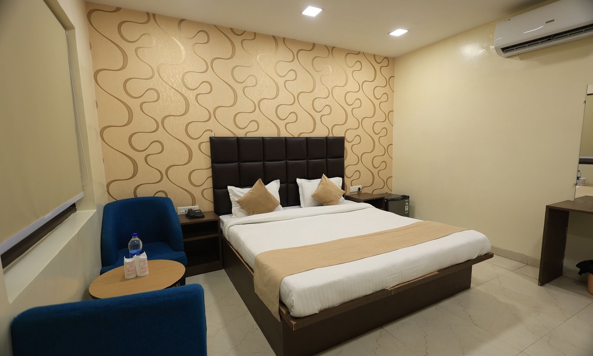 Kanpur Hotel | Hotel Mandakini Royale