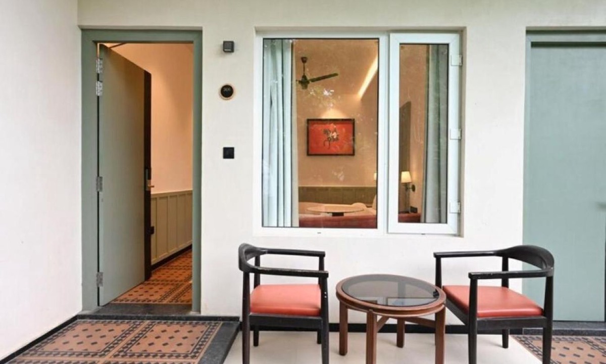 Kanpur Hotel | Status Club Resort