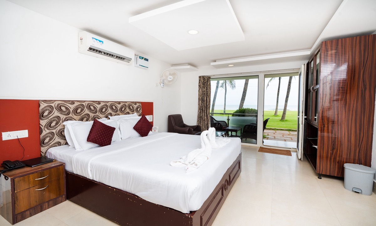 Covelong Beach Hotel | Shelter Beach Resort