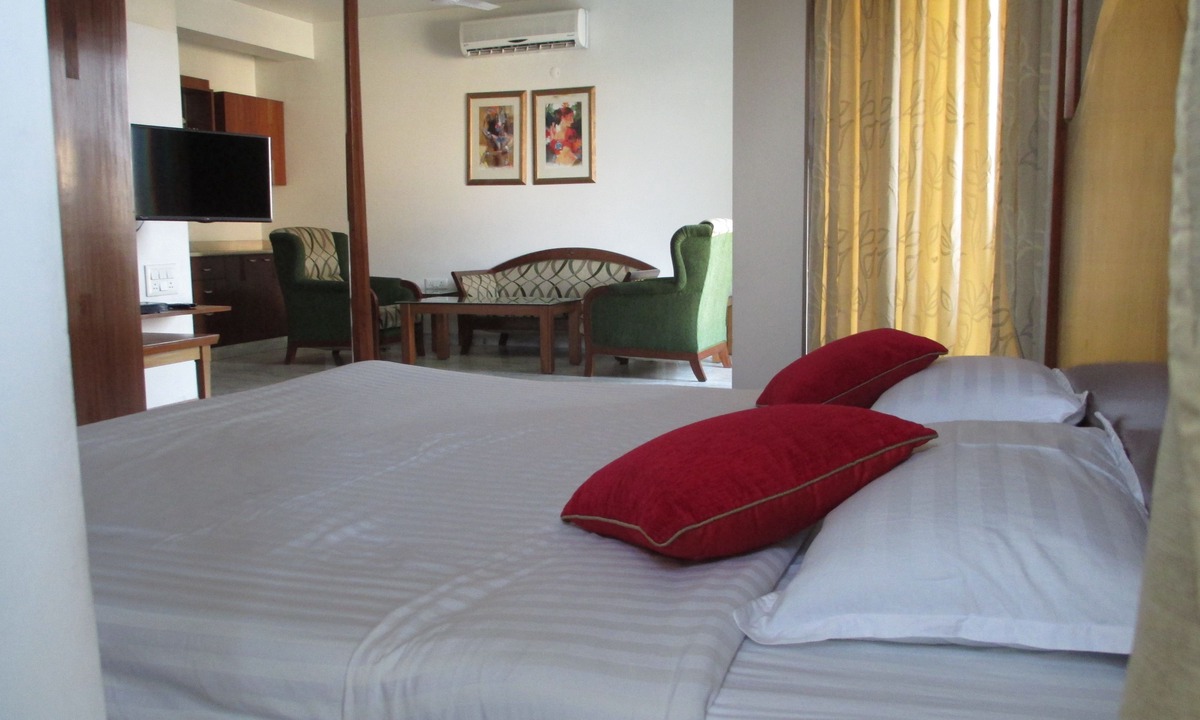 New Delhi Bed & Breakfast | East End Retreat