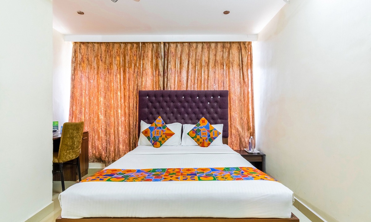 HSR Layout Hotel | FabHotel Astra Suites